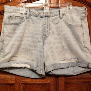 Gap 1969 sexy boyfriend shorts. NWOT